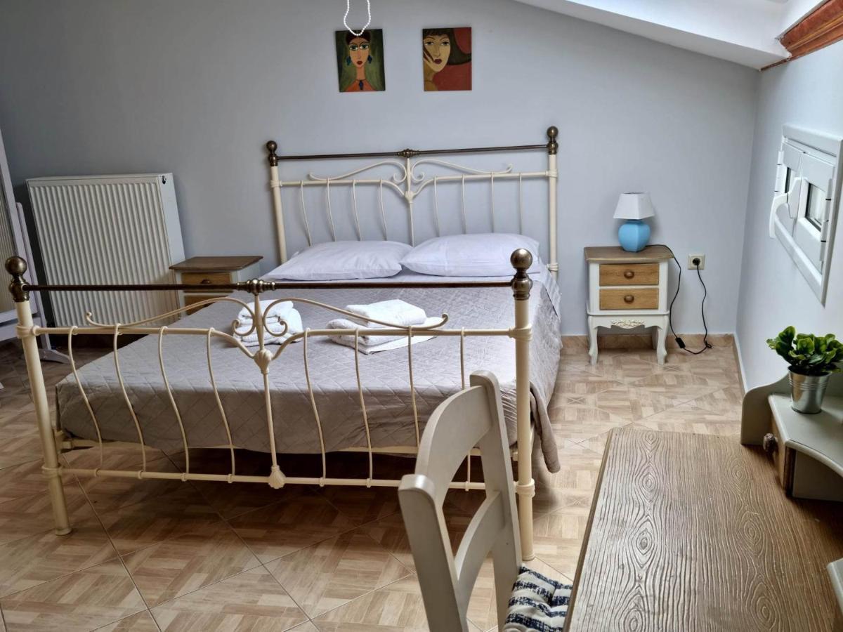 Maxim In Corfu Town Apartment *